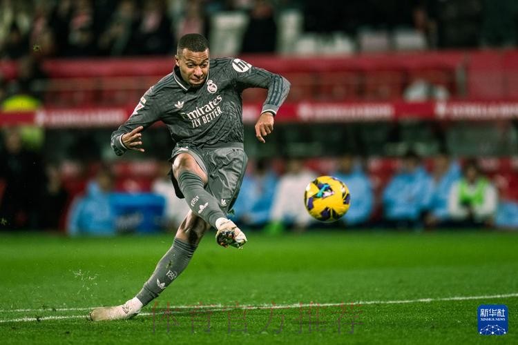 维尼修斯:希望贝林厄姆进更多进球 成为最佳射手